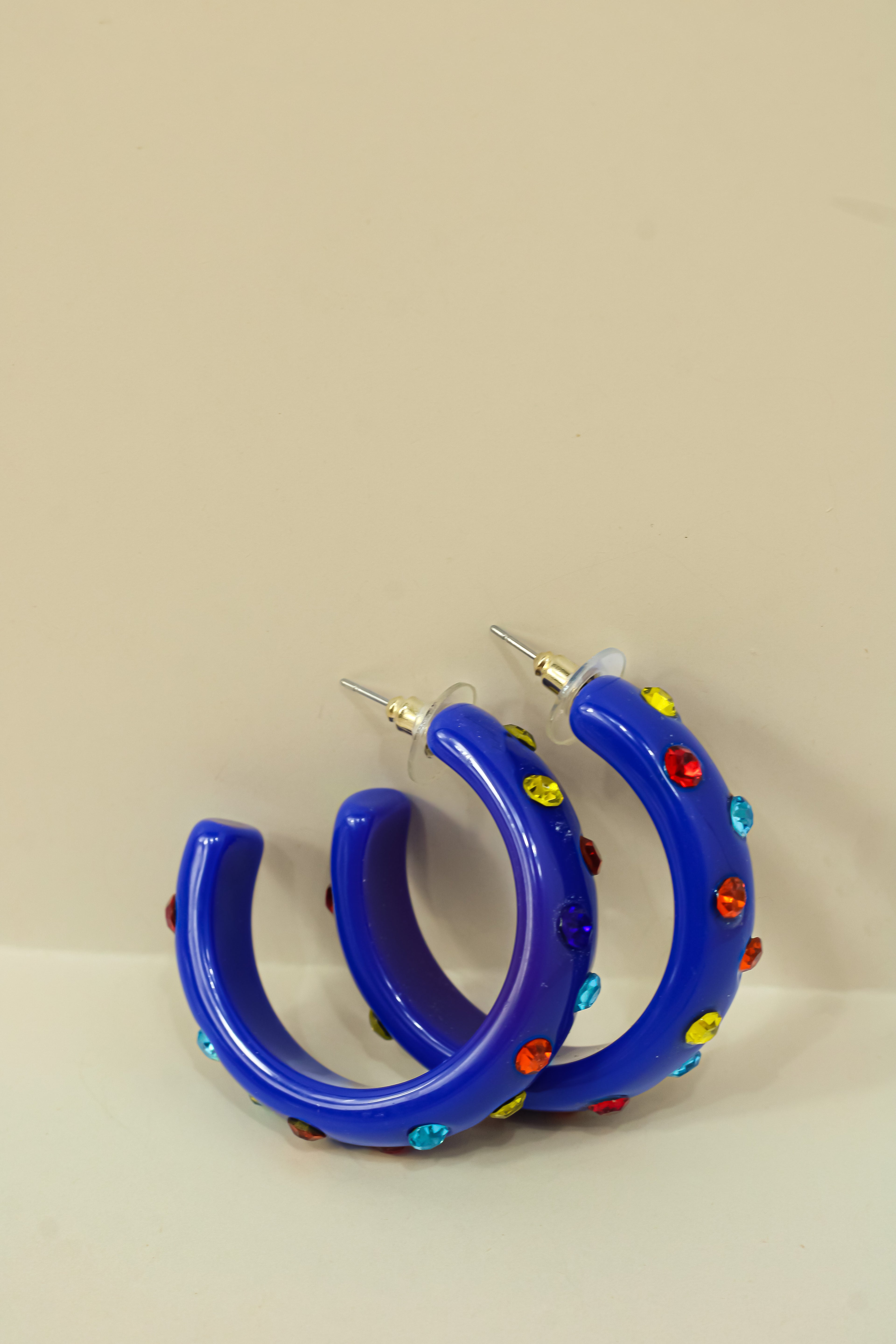 Brinco Nina Azul Royal