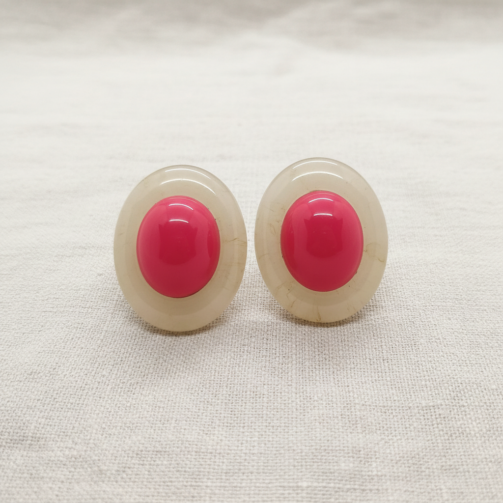 Par de Brincos Halo Oval Off White com Pink