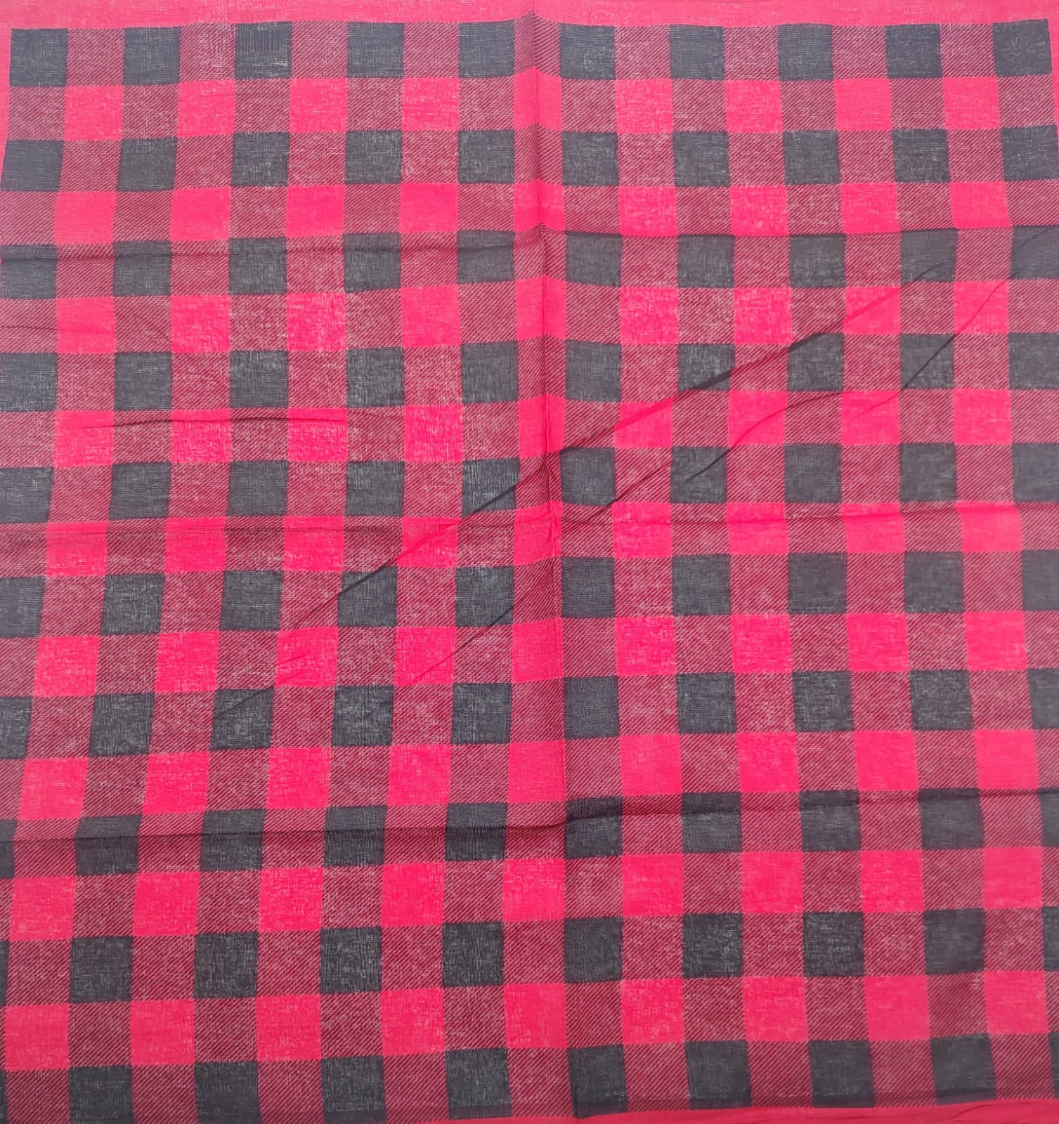 Bandana Xadrez Vermelha e Preta