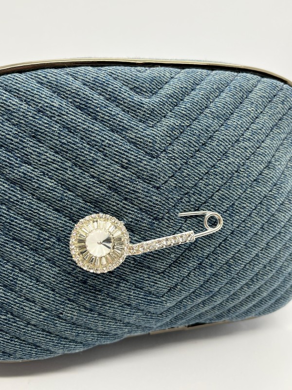 Broche Alfinete Sol de Cristal